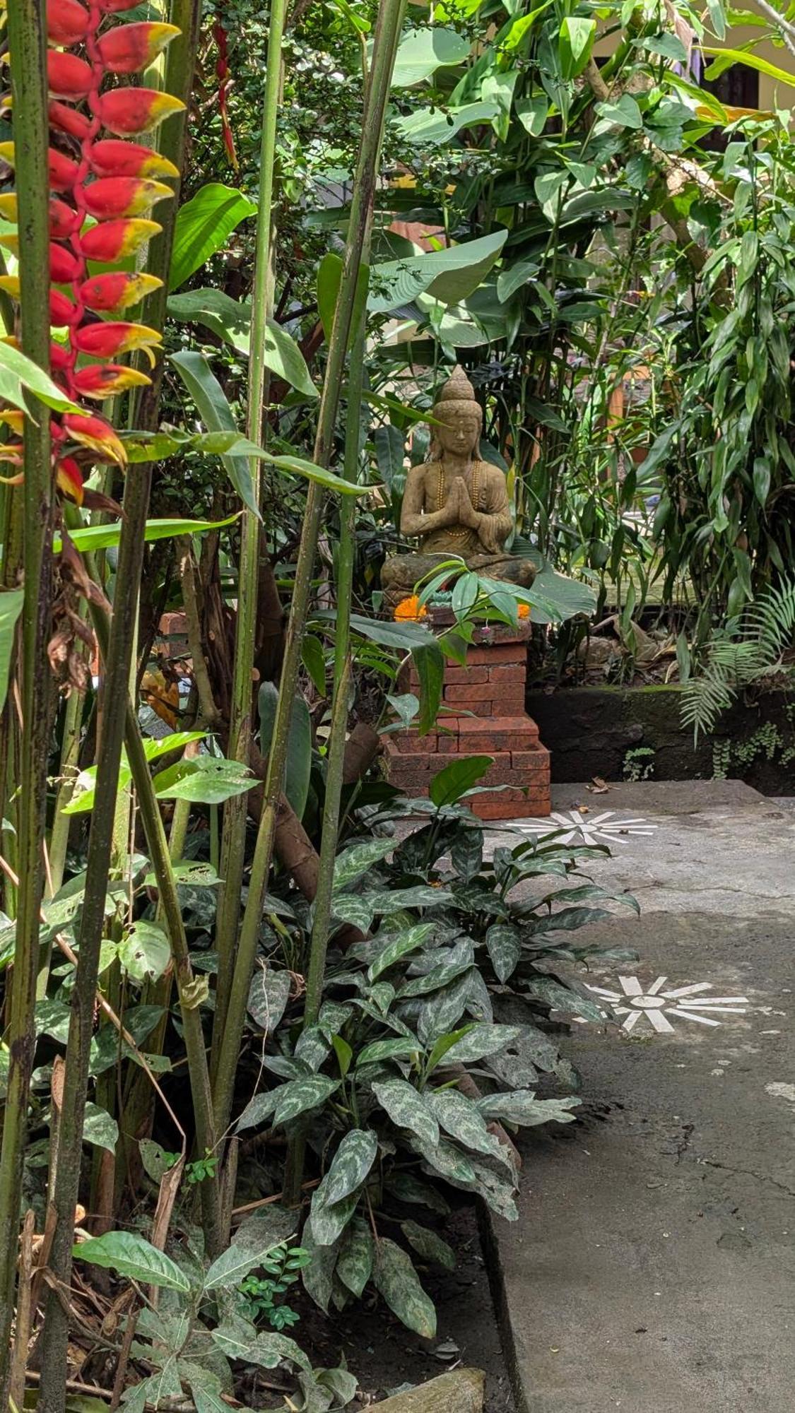 Krisda Ubud Guest House Bagian luar foto