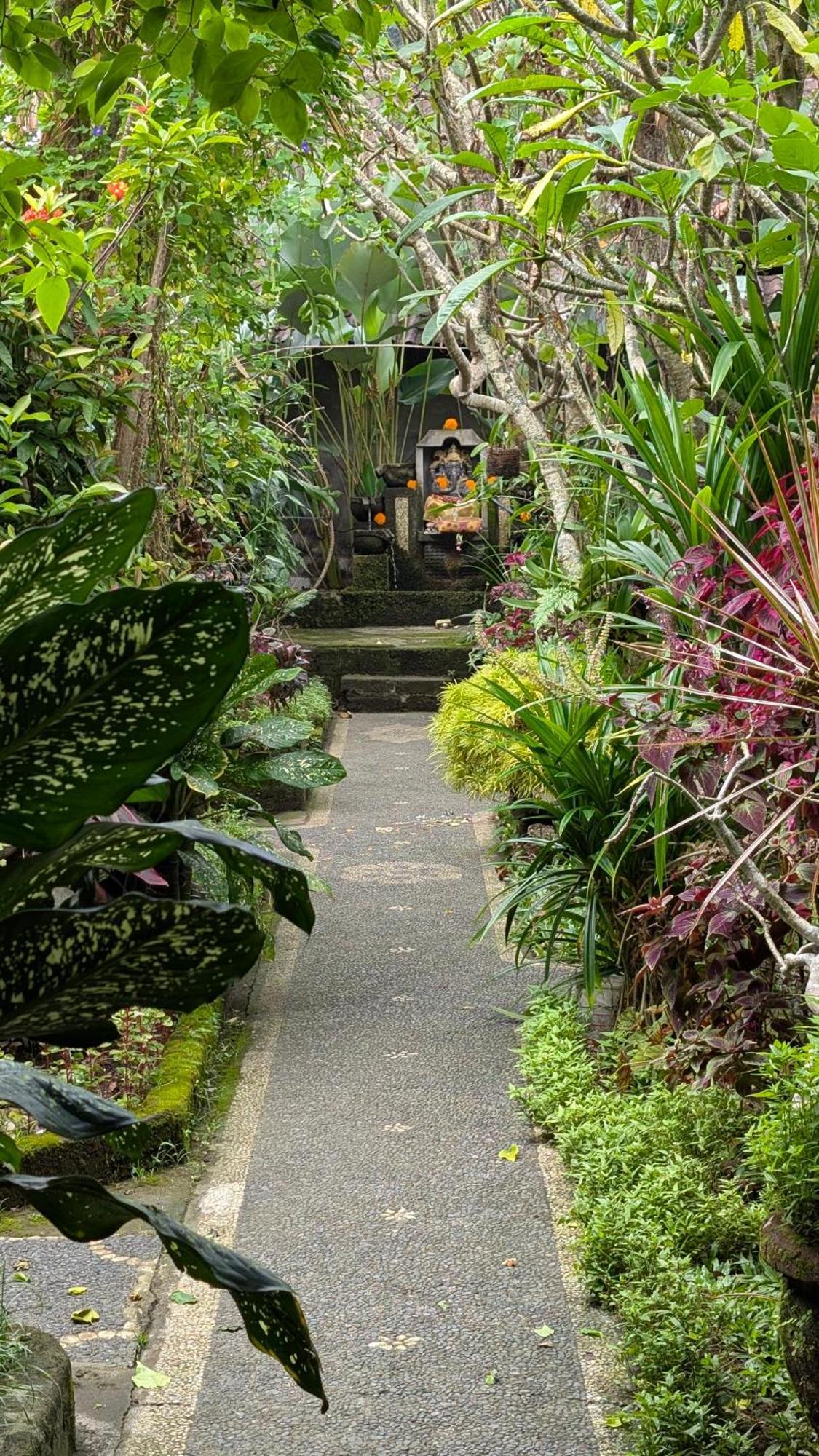 Krisda Ubud Guest House Bagian luar foto